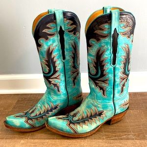 Lucchese Destroyed Blue Goat Womens Western Cowboy Boots L4727 size 8 turquoise